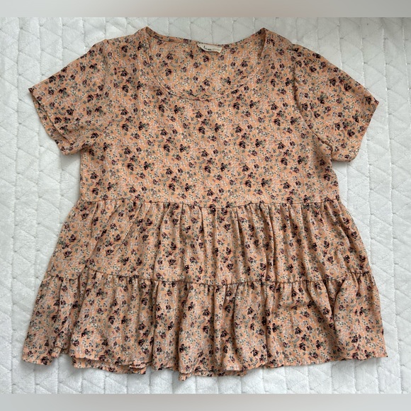 Les Amis Pink Floral Pattern Ruffle Peplum Top Size Small - Picture 3 of 8